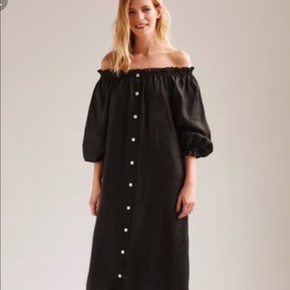SLEEPER brand black linen lounge dress. NWOT. One Size.